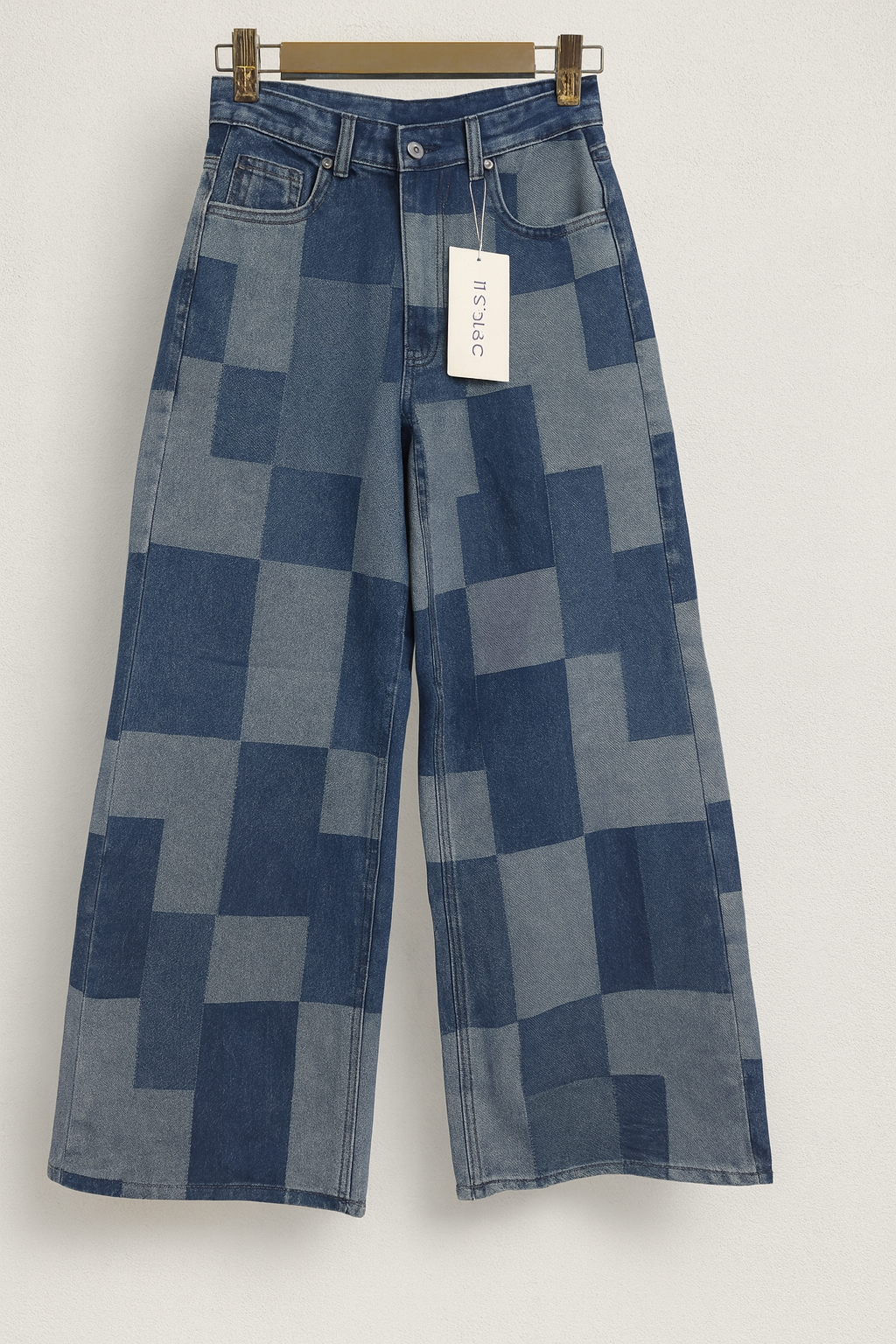 Jeans de mujer patchwork denim en tonos azules con corte ancho y tiro alto SEROTONIN Calpe