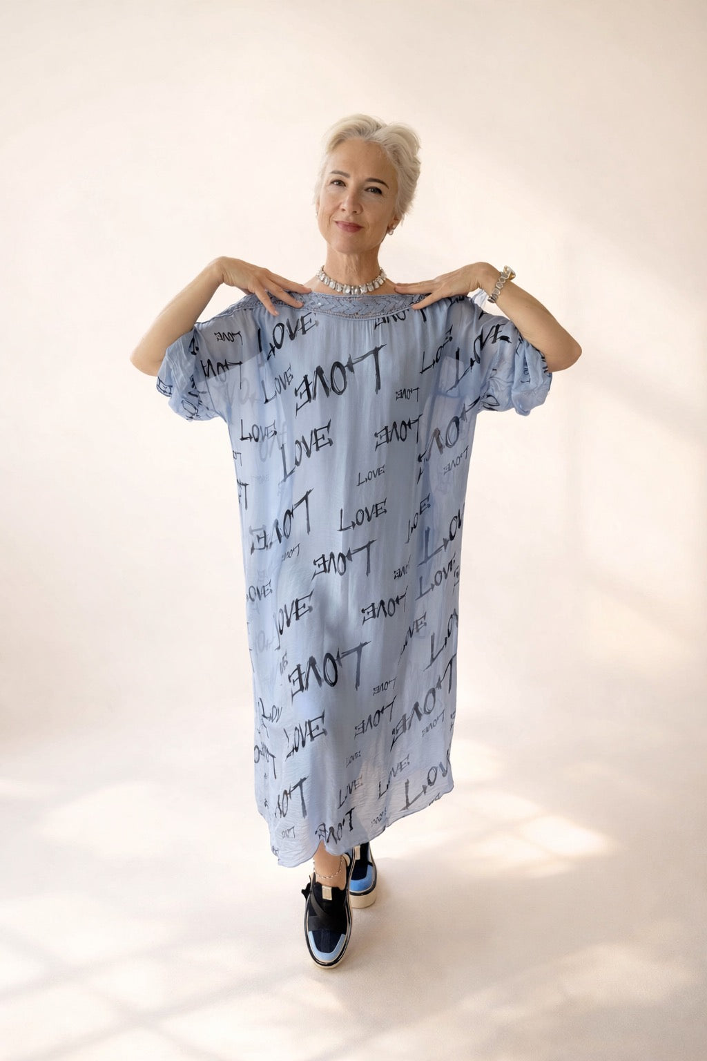 Vestido largo blanco mujer con volantes estilo boho chic SEROTONIN Calpe