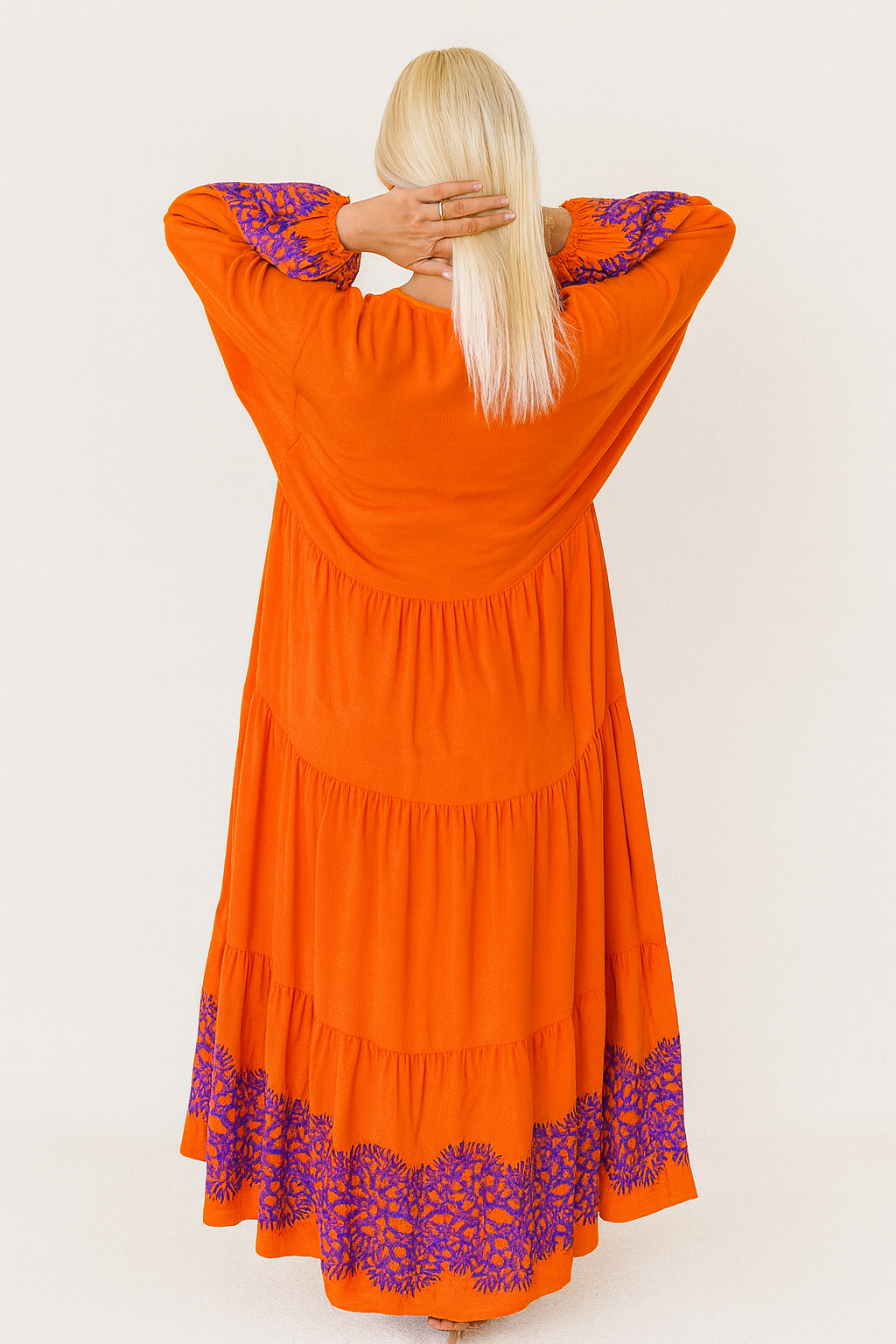 Vestido largo mujer naranja bordado floral violeta boho chic | SEROTONIN