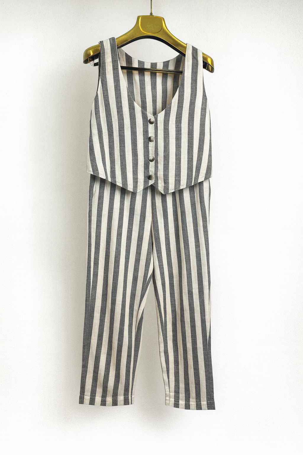 Conjunto mujer rayas gris y blanco dos piezas chaleco y pantalón SEROTONIN Calpe